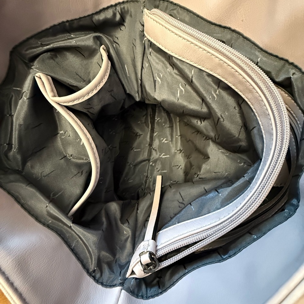 Simply Vera Vera Wang Catherine Tote
GREY Handbag Bag Chain Accent Purse 12
X 16 - Picture 6 of 11